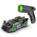 Carrinho 360 Controle Remoto Pistola Laser Sobe Paredes